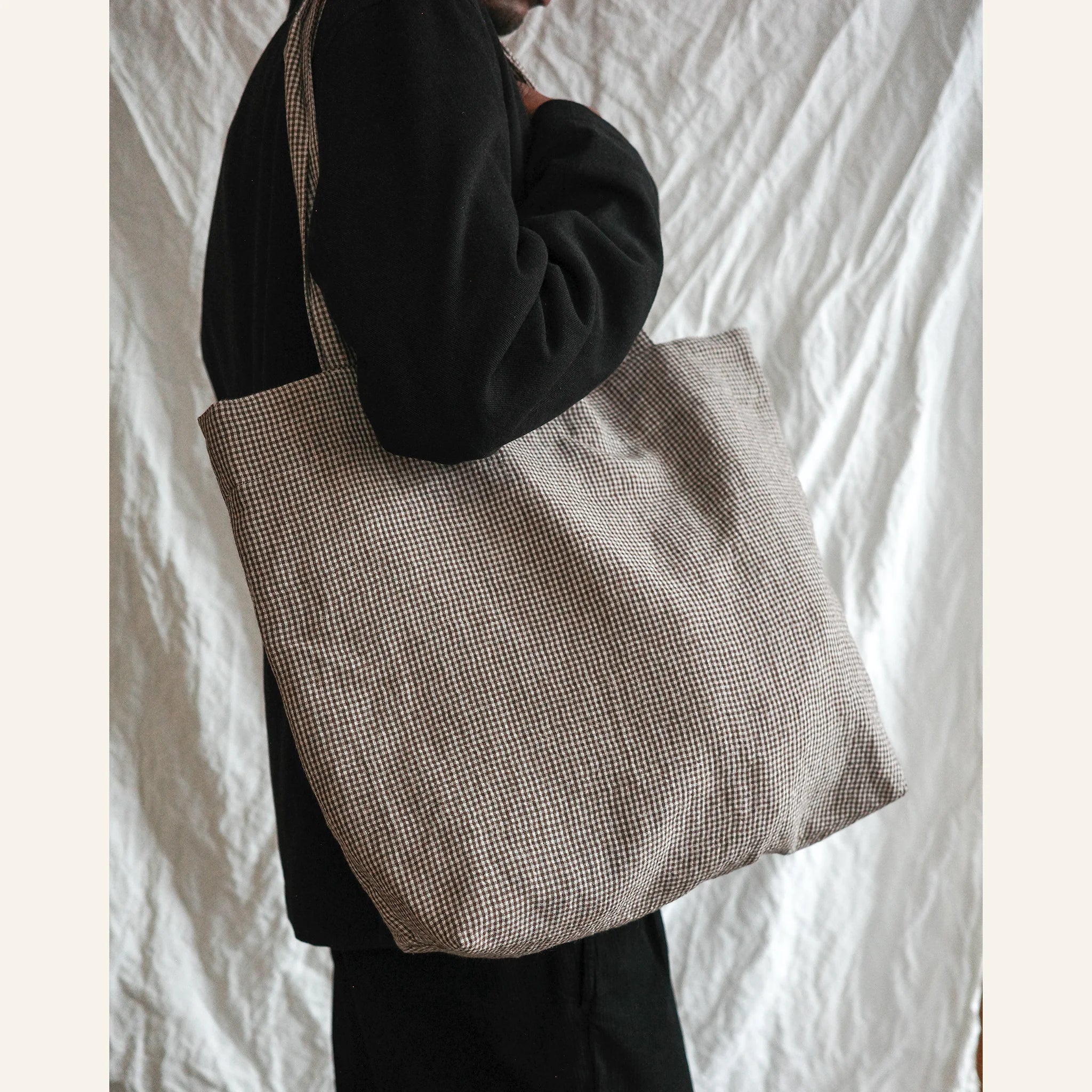 LINEN TOTE