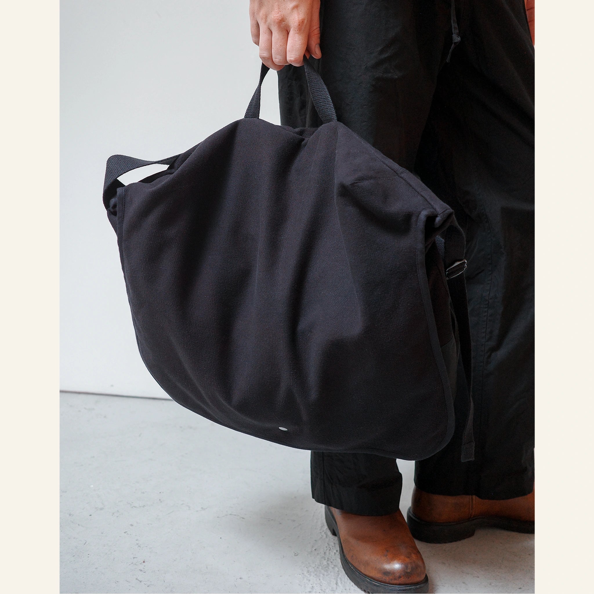 POSTAL SLING